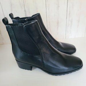 Anne Klein Black Boots Size 7
